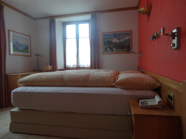 Standard Doppelzimmer Seite altes Dorf